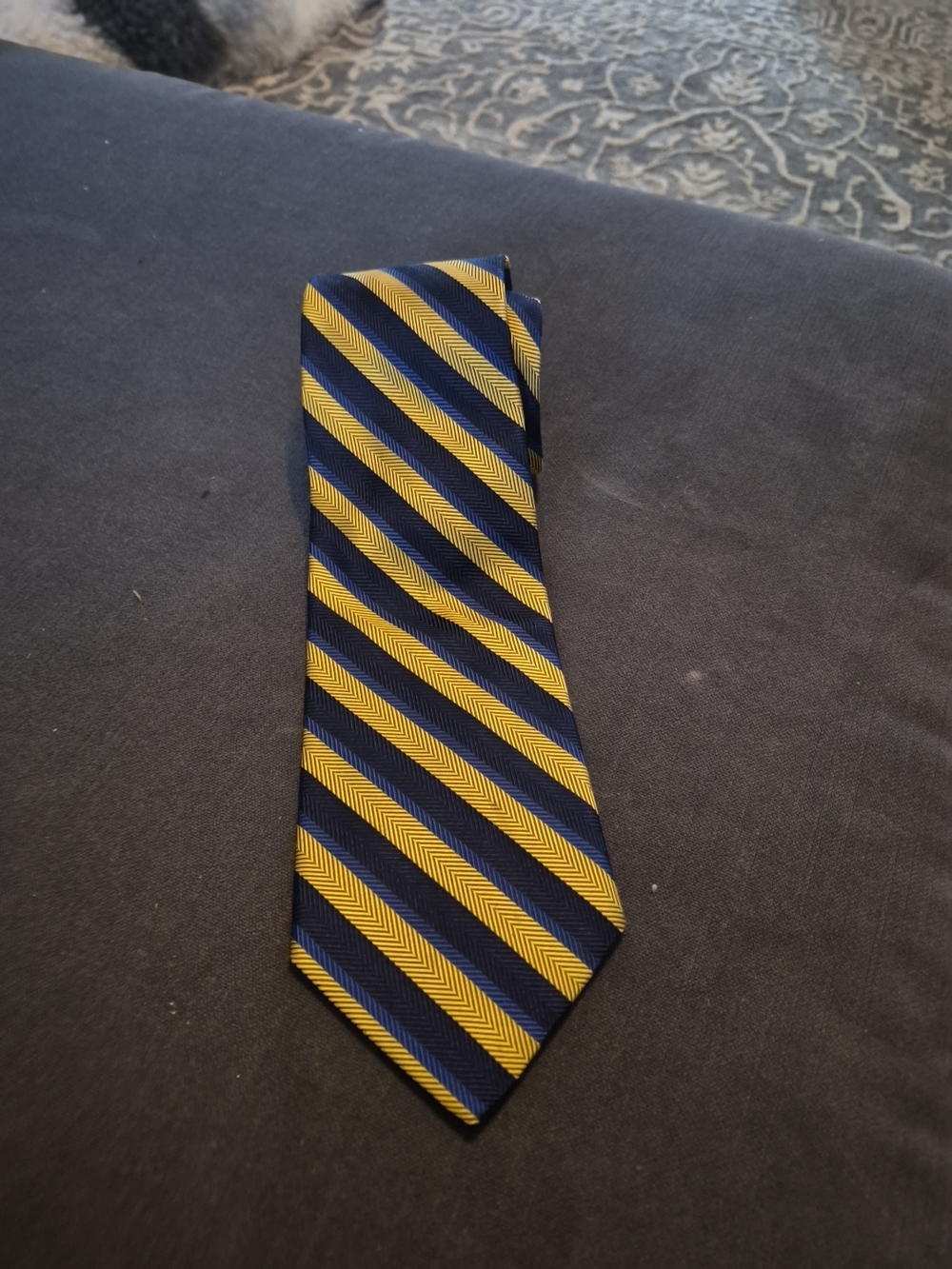 Brooks Brothers Navy and Yellow Diagonal Stripe Tie